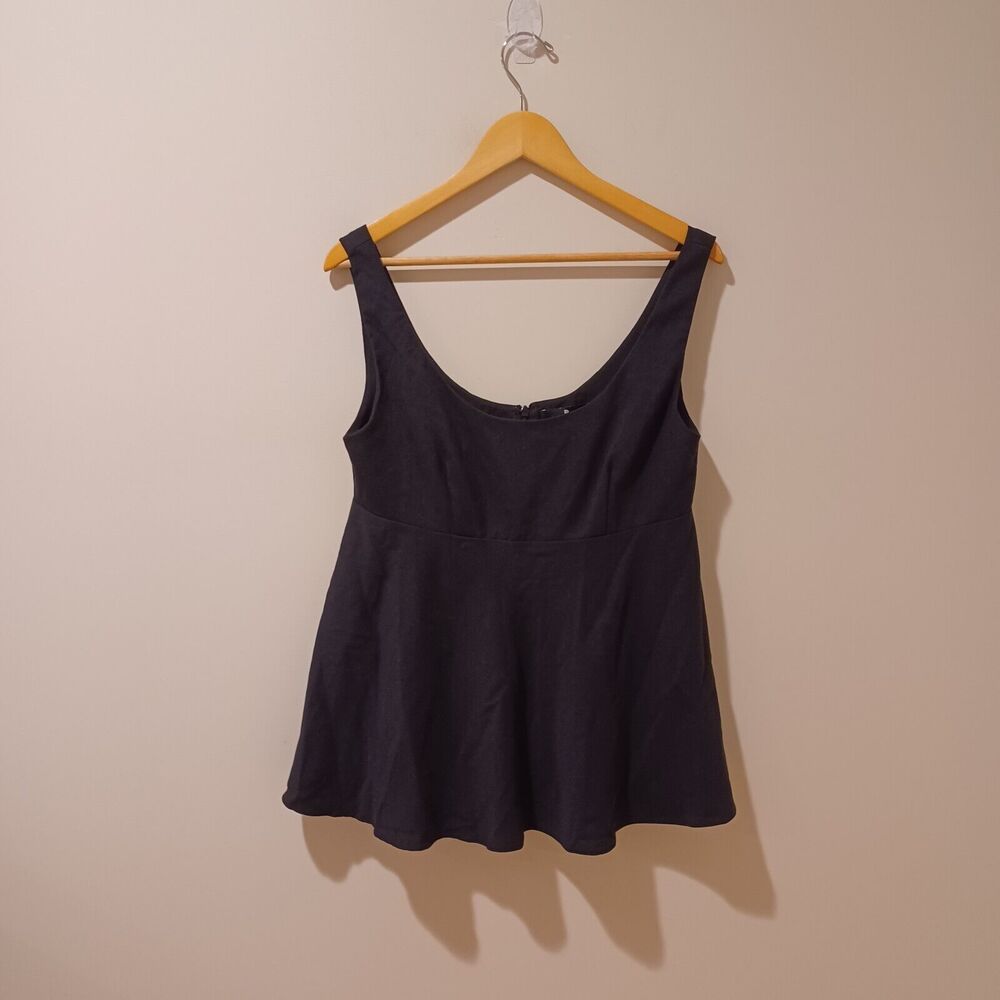 Tuckernuck/ Pomander Place Black Sleeveless Top - Picture 2 of 7